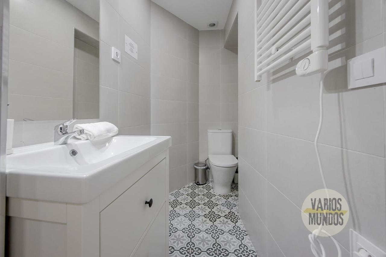 Spacious New Apartment Para 7 En La Plaza De Tirso De Molina มาดริด ภายนอก รูปภาพ